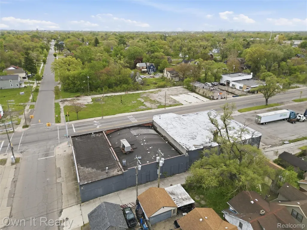 14927 Wyoming Avenue Detroit City MI 48238