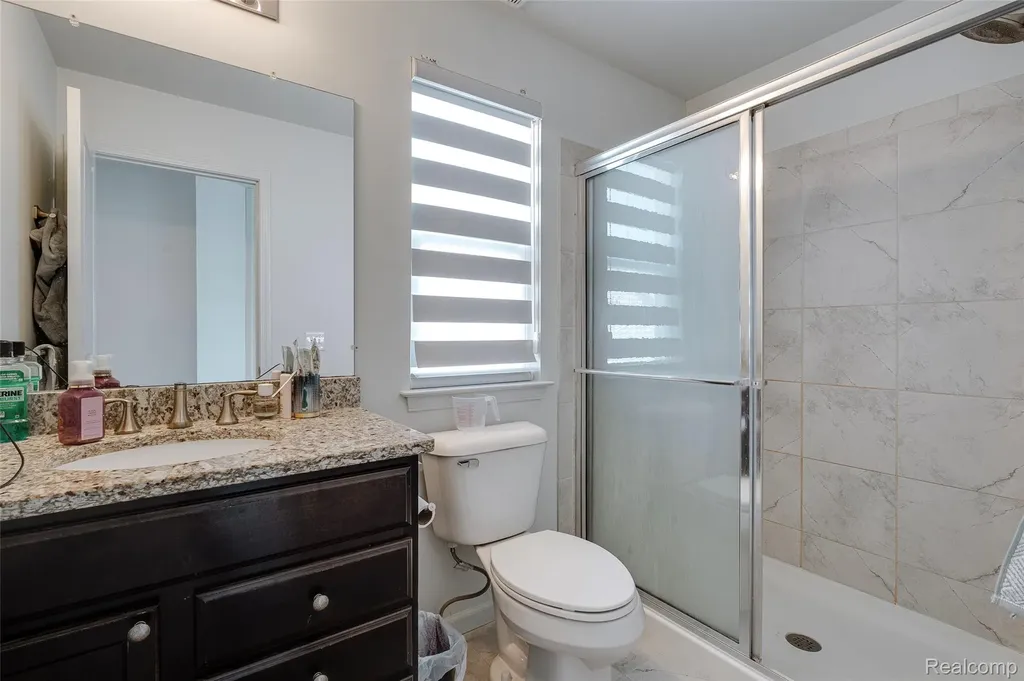 3211 Johanna Ware Wixom City MI 48393