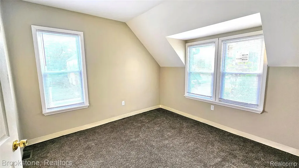 2520 Seyburn Street Detroit City MI 48214