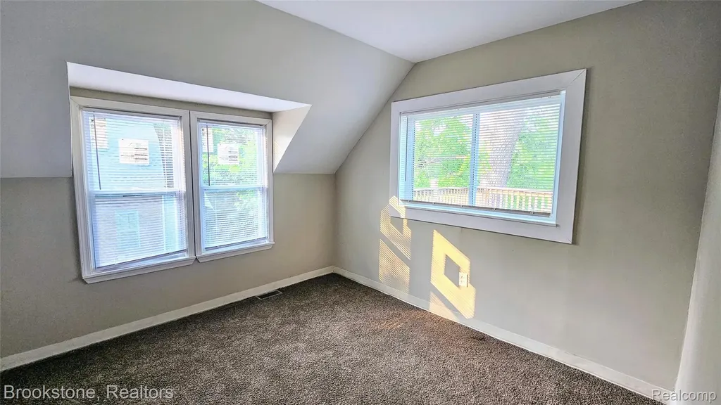 2520 Seyburn Street Detroit City MI 48214