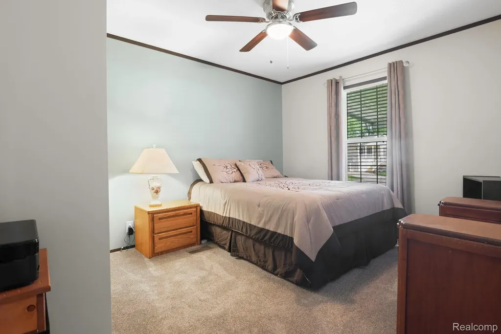 303 Toucan Street Rochester Hills City MI 48309