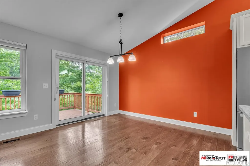1909 Egret Pointe Genoa Township MI 48843