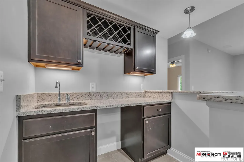 1909 Egret Pointe Genoa Township MI 48843