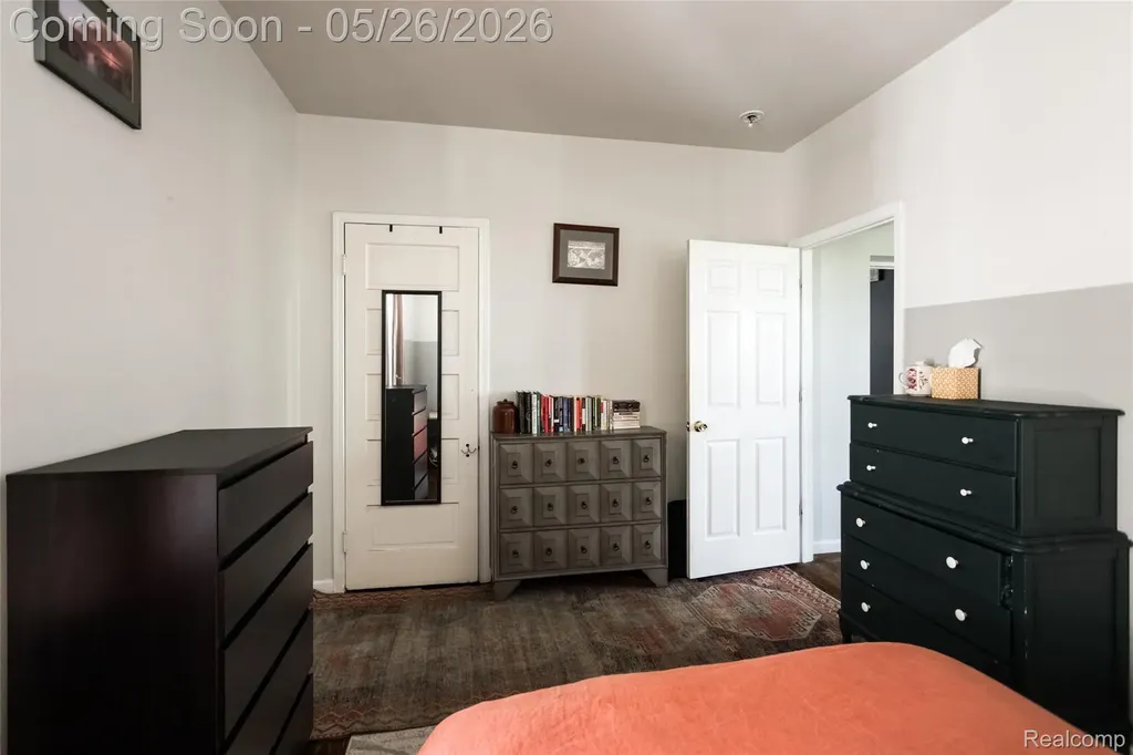 1409 Baldwin Street Detroit City MI 48214