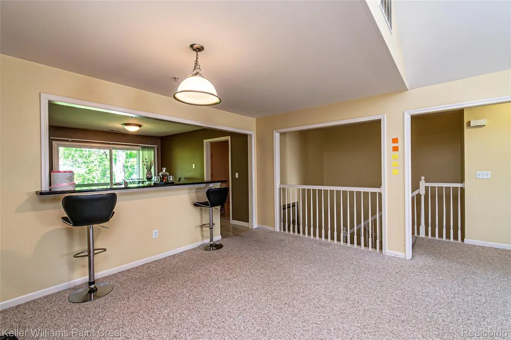 28569 Carlton Way Drive Novi City MI 48377