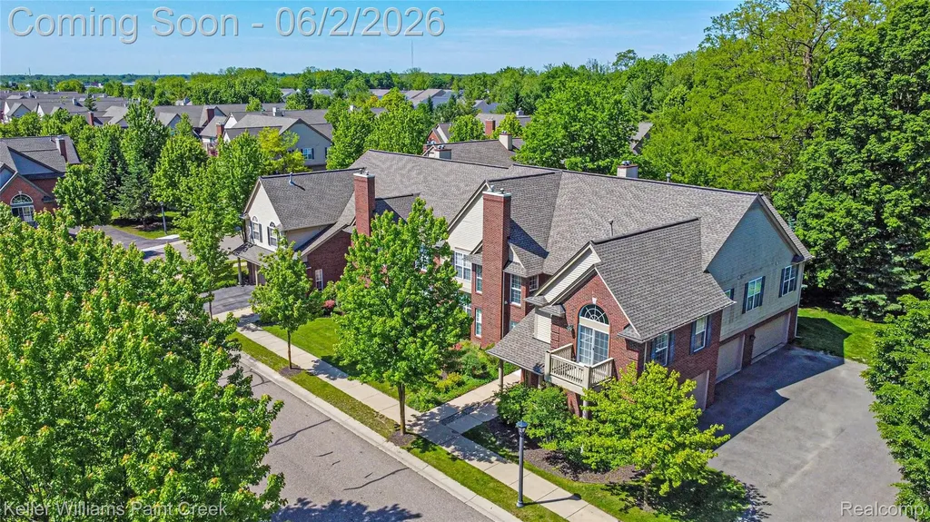 28569 Carlton Way Drive Novi City MI 48377