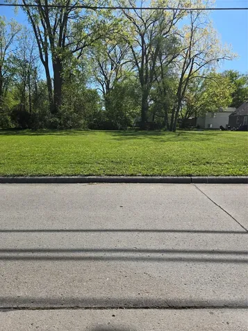 5133 Admiral Street Westland City MI 48186