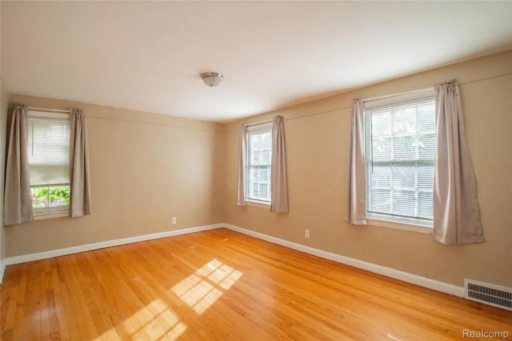 12201 Whitehill Street Detroit City MI 48224
