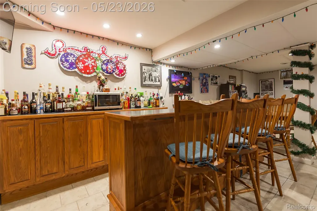 6093 Rosewood Parkway White Lake Charter Township MI 48383