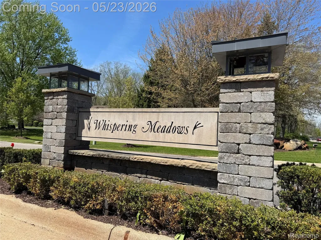 6093 Rosewood Parkway White Lake Charter Township MI 48383