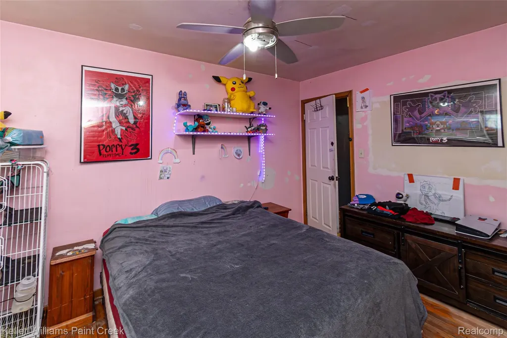 25610 Jennifer Avenue Redford Charter Township MI 48239
