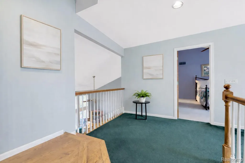 6775 Carlyle Crossing West Bloomfield Charter Township MI 48322