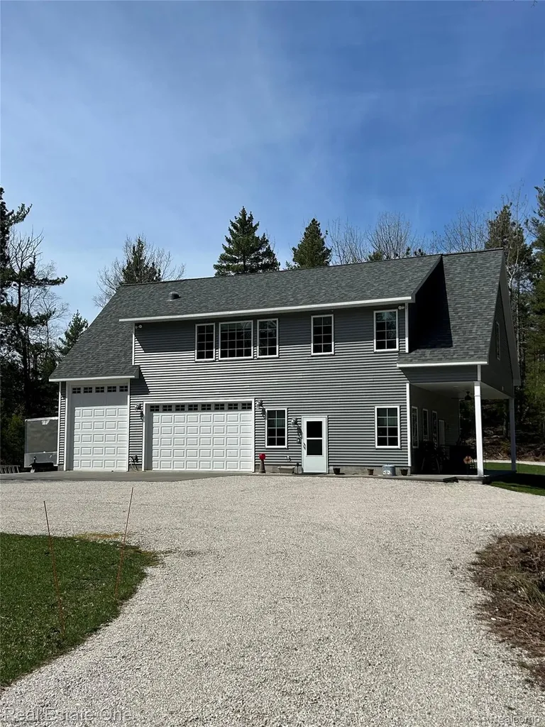 251 S Lake Michigan Road S Doyle Township MI 49840