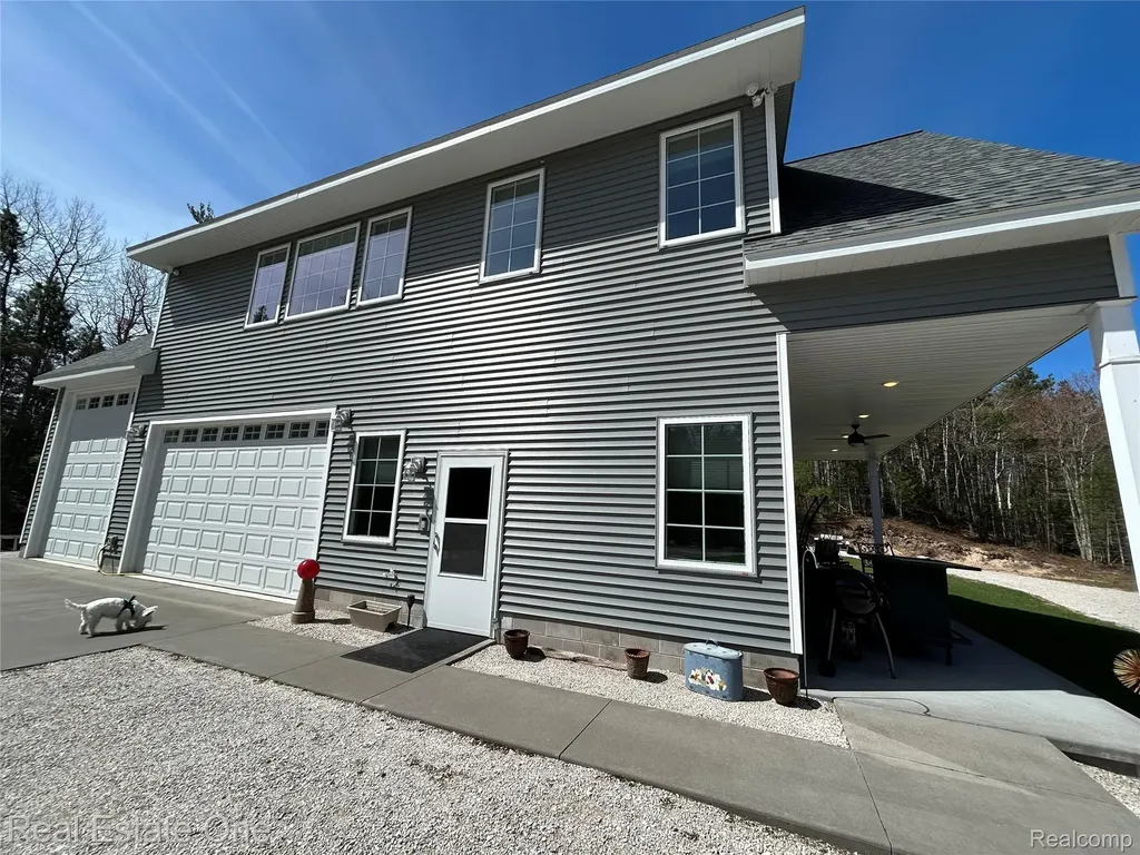 251 S Lake Michigan Road S Doyle Township MI 49840