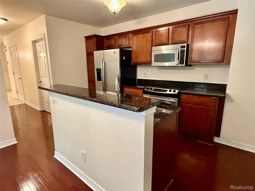 251 S Village Way Canton Charter Township MI 48188