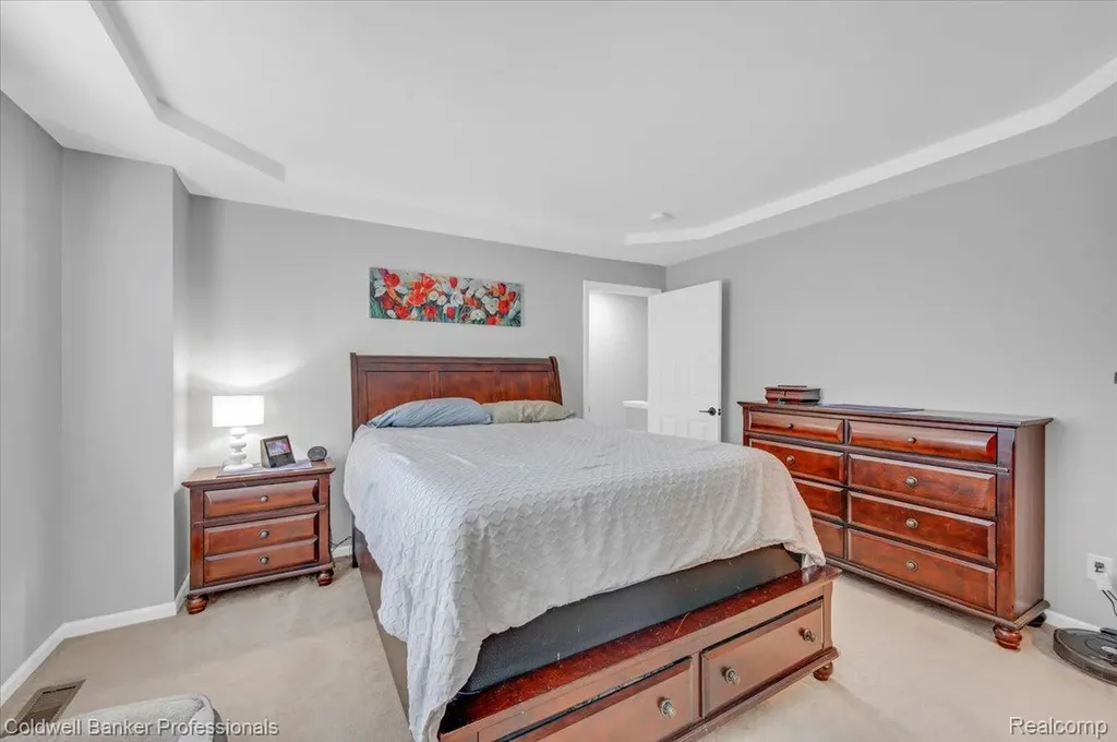660 Akram Oxford Charter Township MI 48371