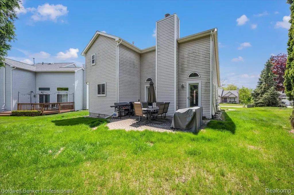 660 Akram Oxford Charter Township MI 48371