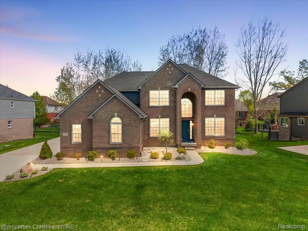 24428 Sheringham Drive Lyon Charter Township MI 48178