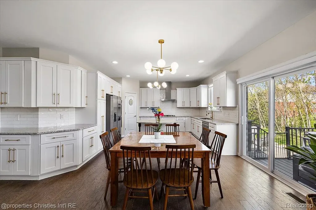 24428 Sheringham Drive Lyon Charter Township MI 48178