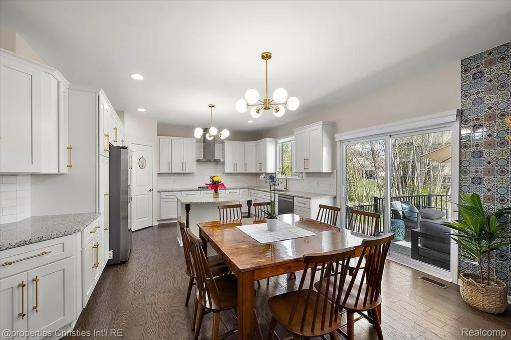 24428 Sheringham Drive Lyon Charter Township MI 48178