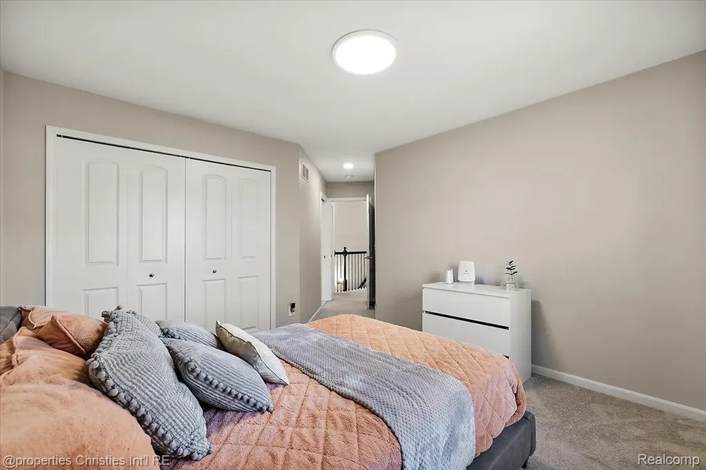 24428 Sheringham Drive Lyon Charter Township MI 48178