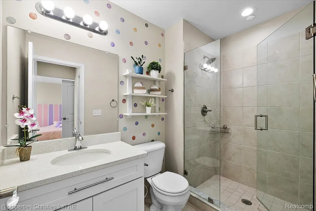 24428 Sheringham Drive Lyon Charter Township MI 48178