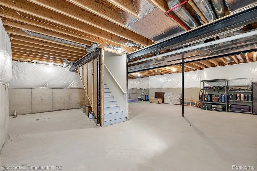 24428 Sheringham Drive Lyon Charter Township MI 48178