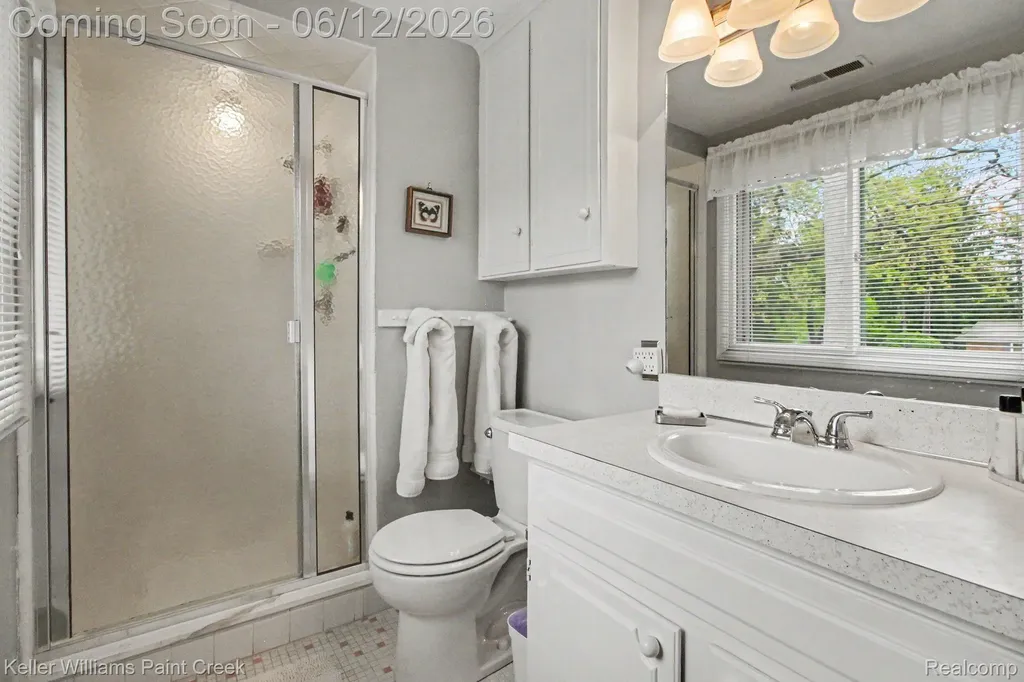 3370 Aquinas Drive Rochester Hills City MI 48309