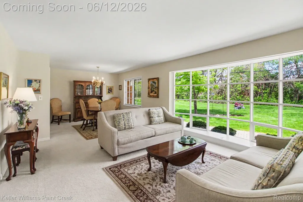3370 Aquinas Drive Rochester Hills City MI 48309