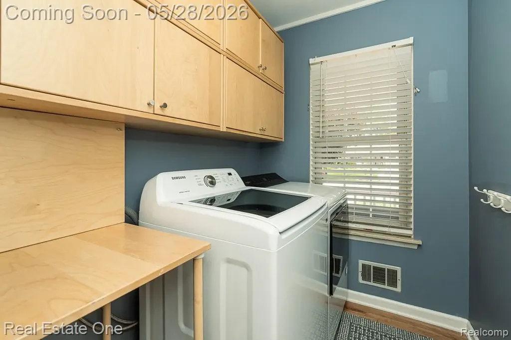 40788 Executive Drive Sterling Heights City MI 48313