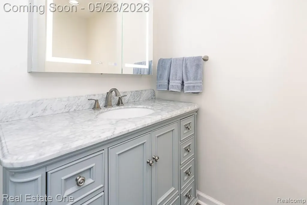 40788 Executive Drive Sterling Heights City MI 48313