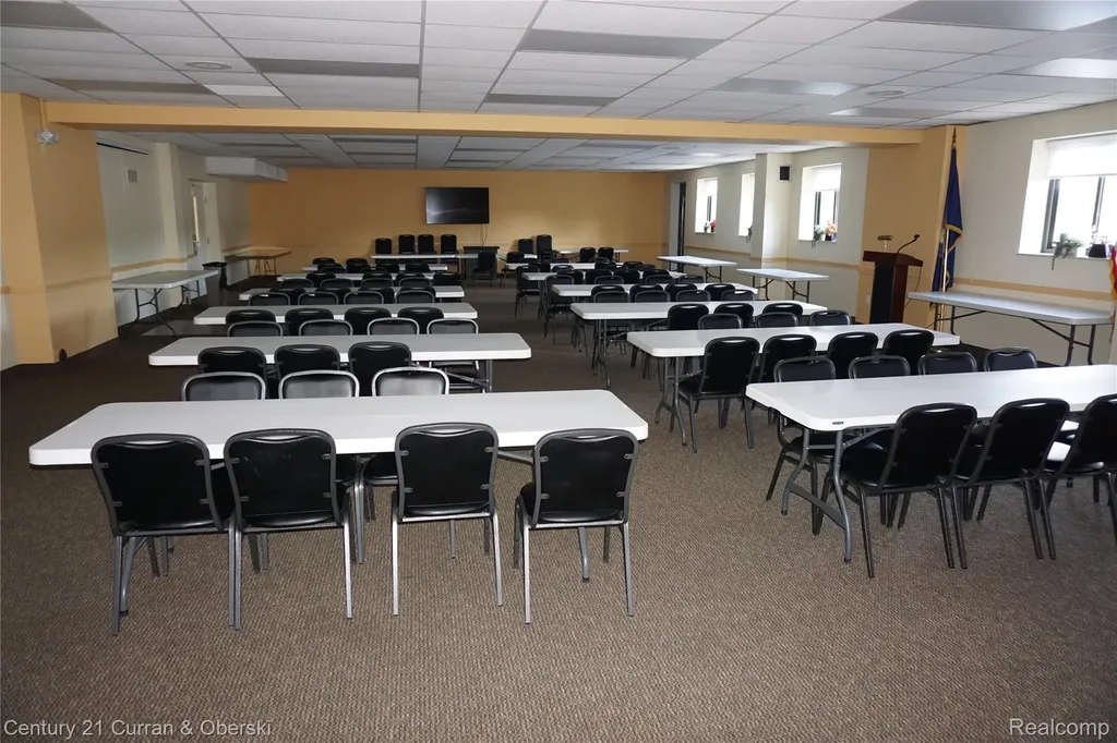 21800 Morley Avenue Dearborn City MI 48124
