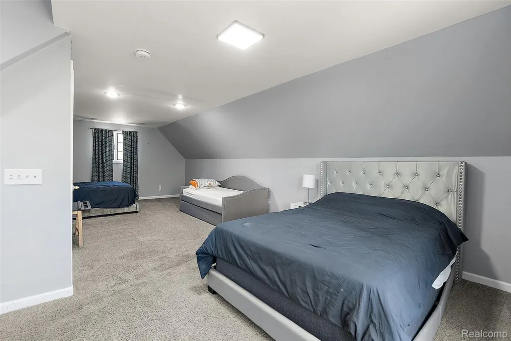 2475 S Ortonville Road Brandon Charter Township MI 48462