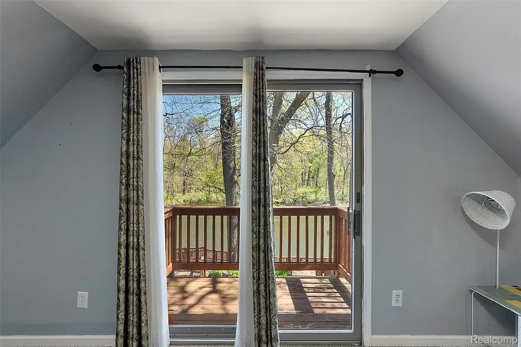 2475 S Ortonville Road Brandon Charter Township MI 48462