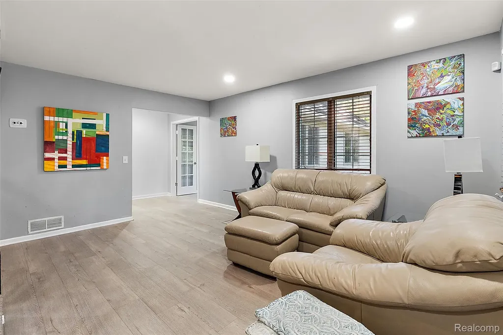 2475 S Ortonville Road Brandon Charter Township MI 48462