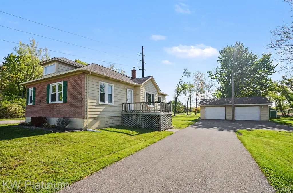 52900 North Avenue Macomb Township MI 48042