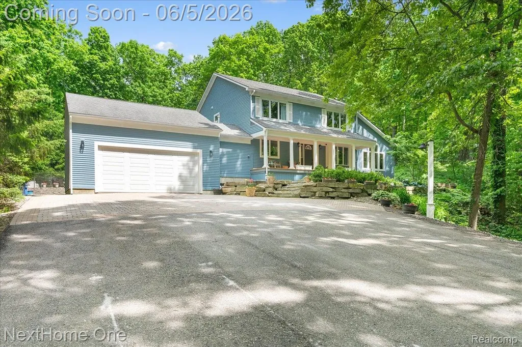 2533 Spring Grove Drive Genoa Township MI 48114