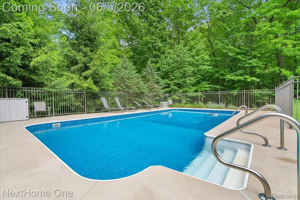 2533 Spring Grove Drive Genoa Township MI 48114