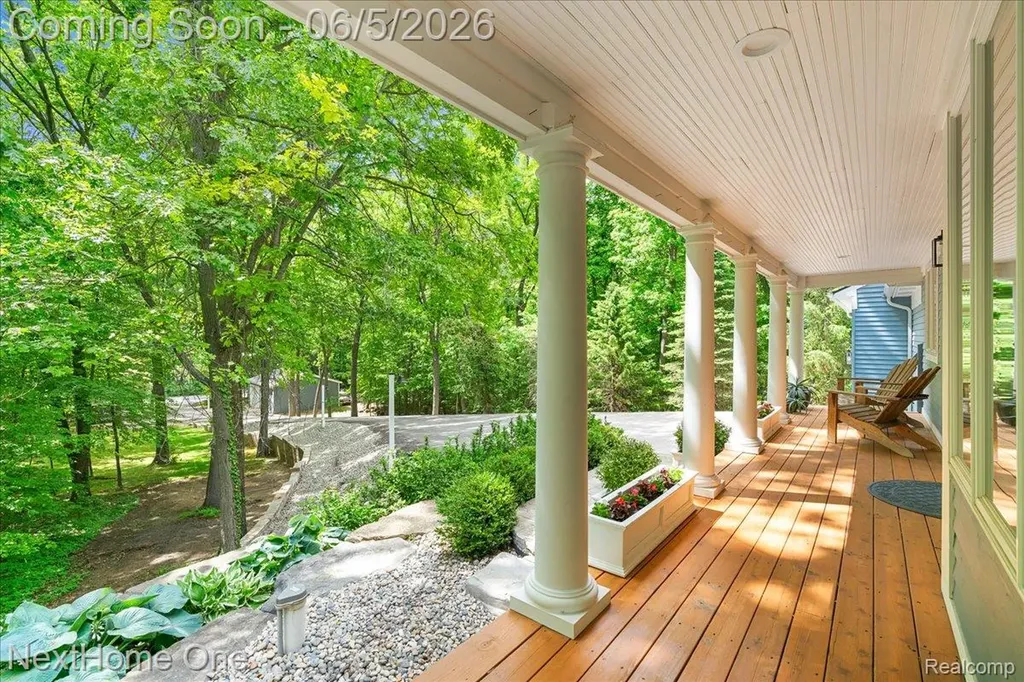 2533 Spring Grove Drive Genoa Township MI 48114