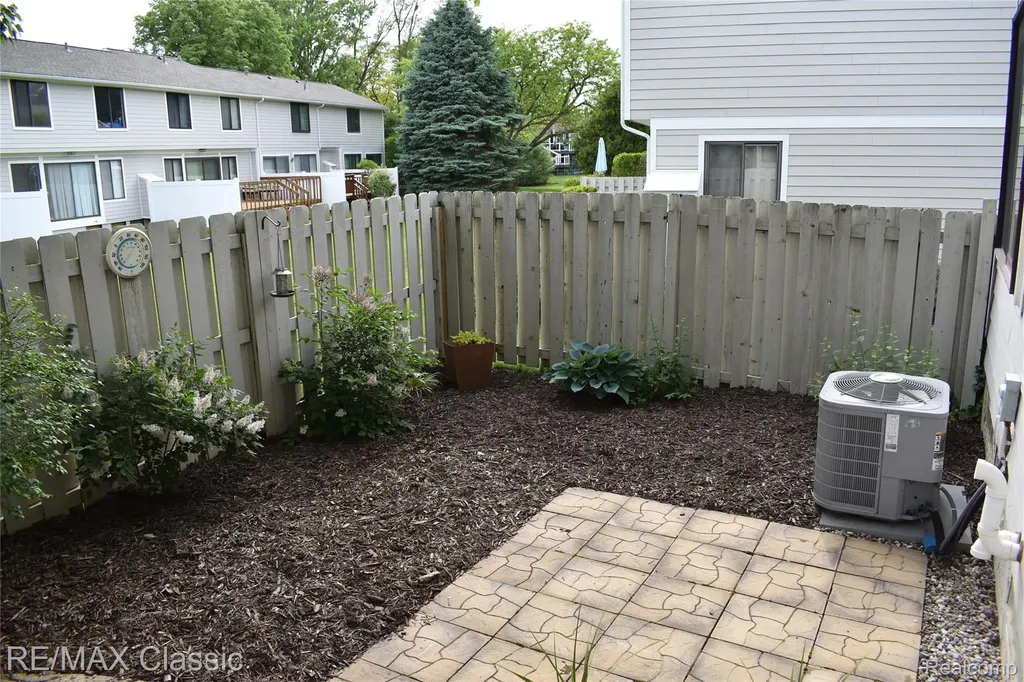 22629 Cranbrooke Drive Novi City MI 48375