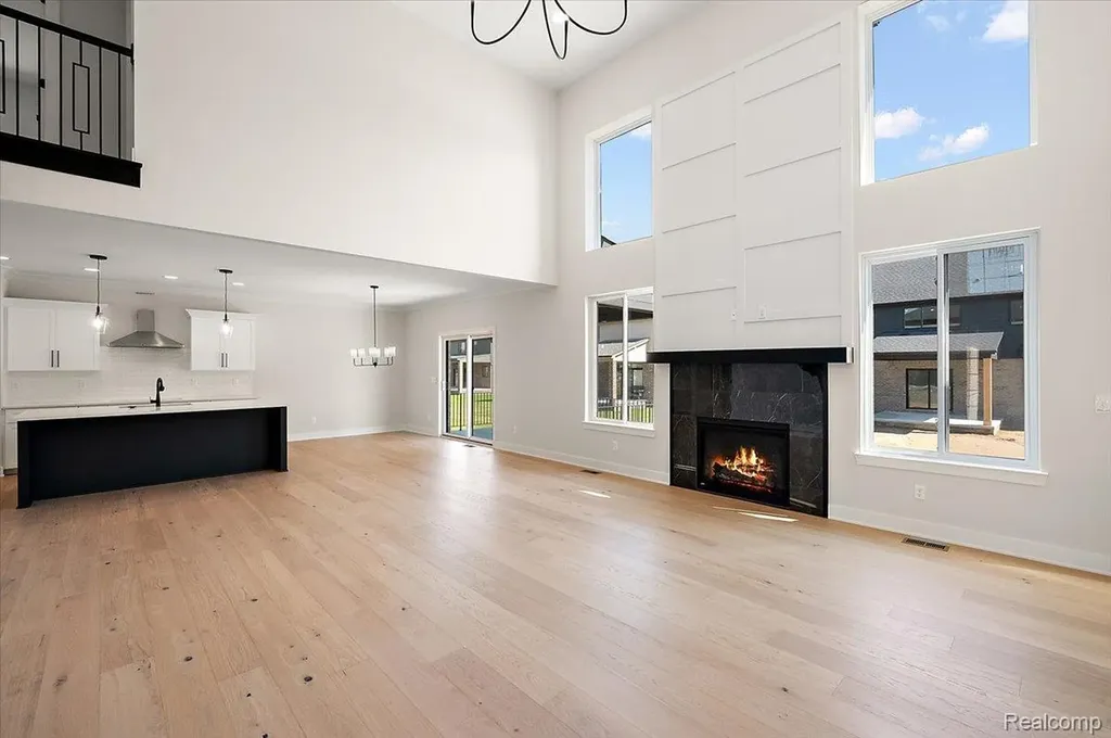 24462 Sawgrass Drive Macomb Township MI 48042