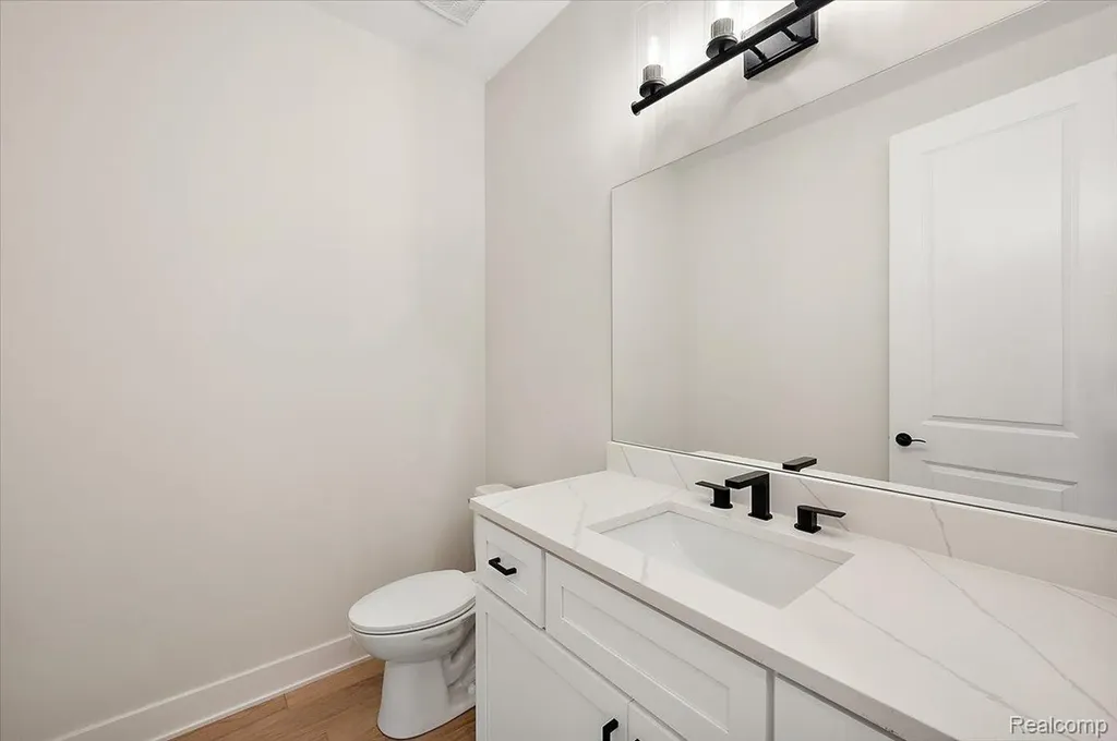 24462 Sawgrass Drive Macomb Township MI 48042