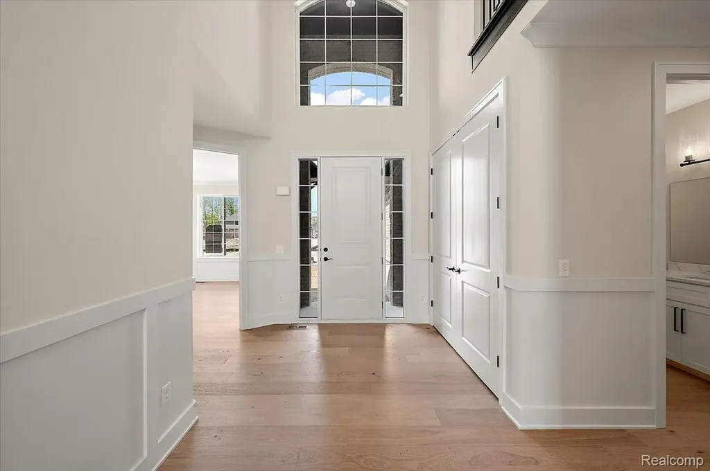 24462 Sawgrass Drive Macomb Township MI 48042