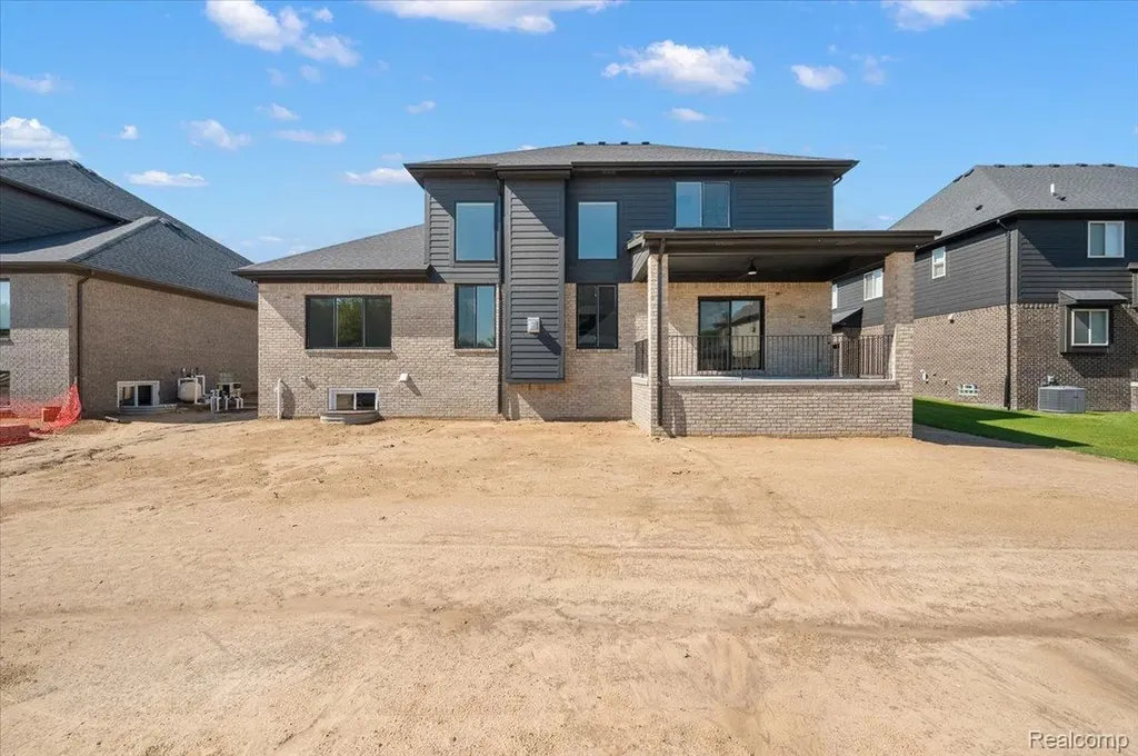 24462 Sawgrass Drive Macomb Township MI 48042