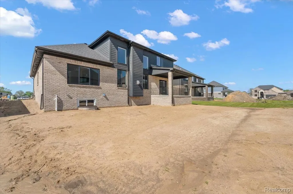 24462 Sawgrass Drive Macomb Township MI 48042