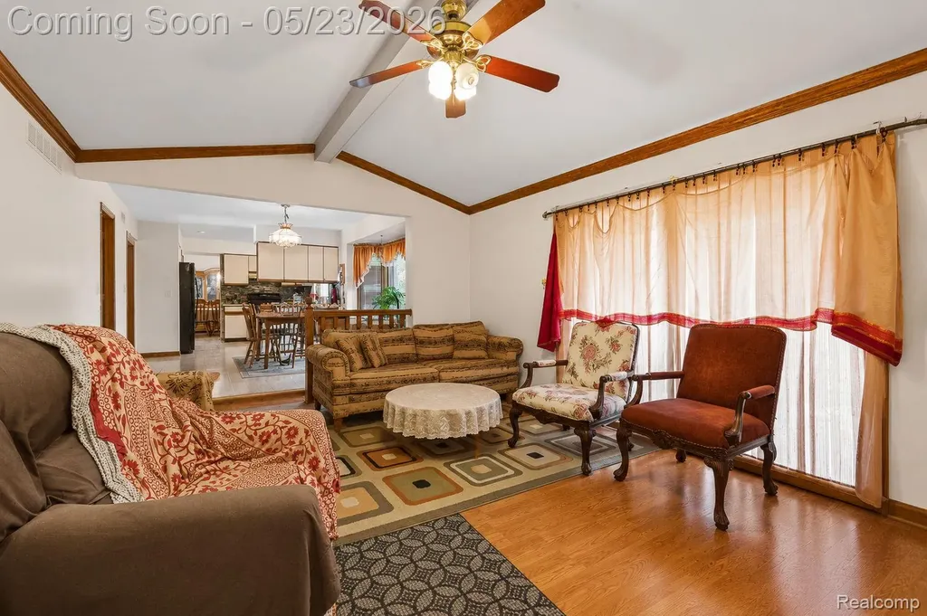 19767 Liverpool Avenue Livonia City MI 48152