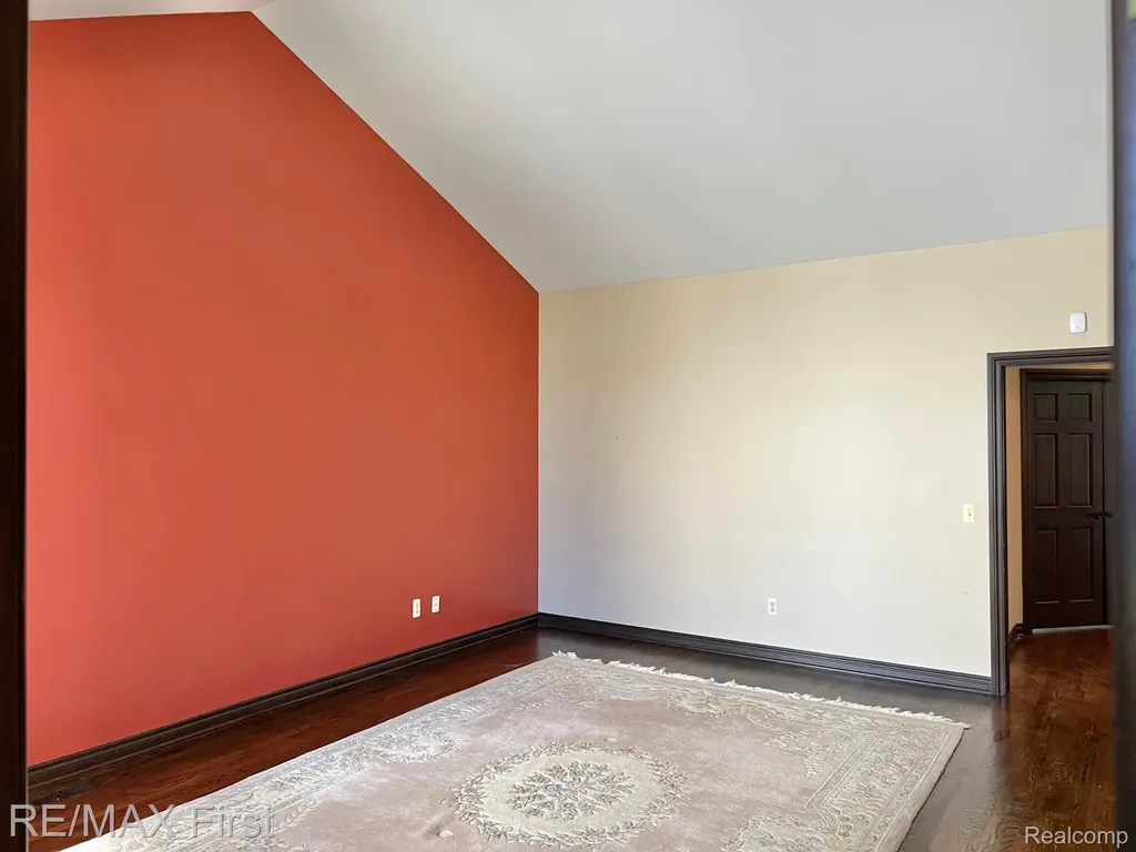 2483 Hickory Glen Drive Bloomfield Hills City MI 48304