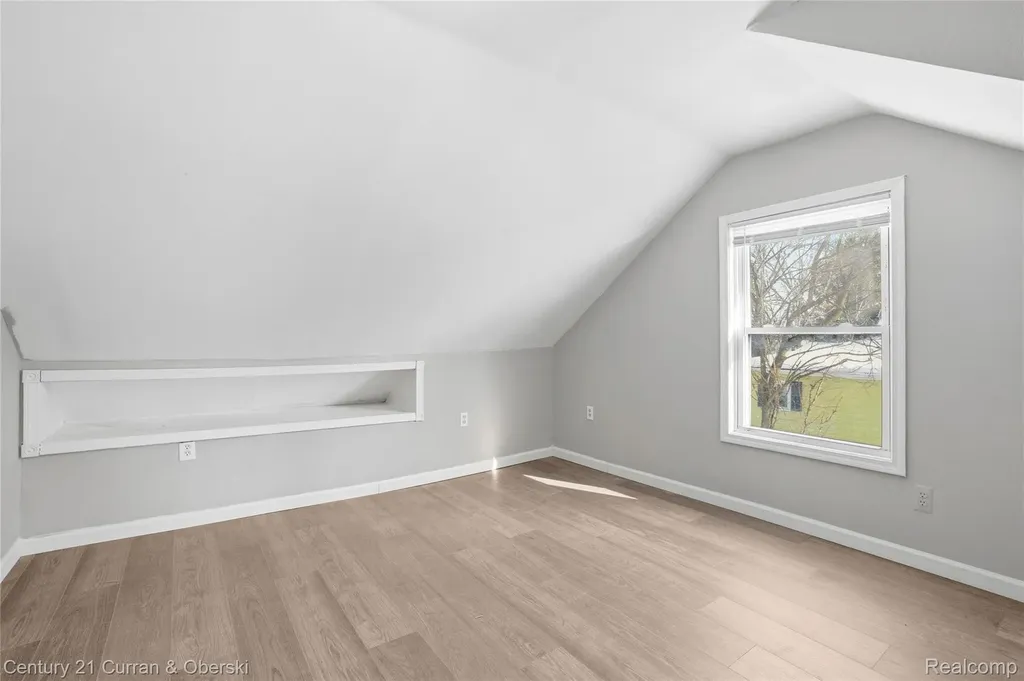 33805 Orangelawn Street Livonia City MI 48150