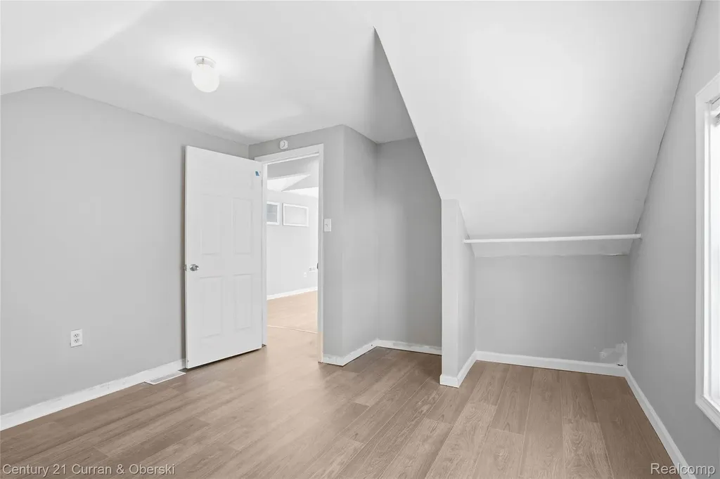 33805 Orangelawn Street Livonia City MI 48150