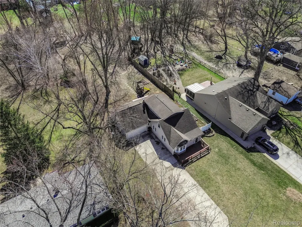 33805 Orangelawn Street Livonia City MI 48150